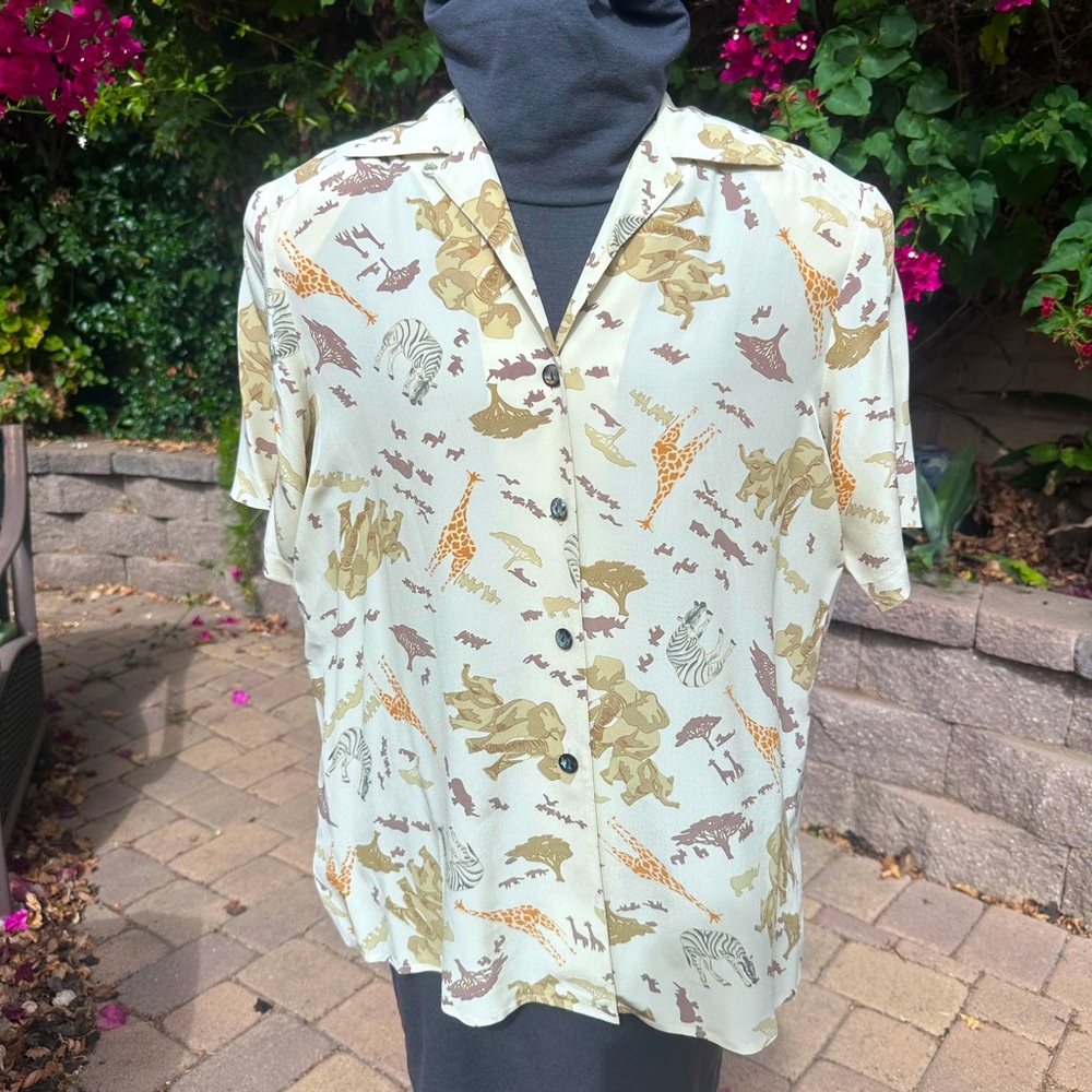 GALINDA 100% SILK Vintage button up Blouse size 1X